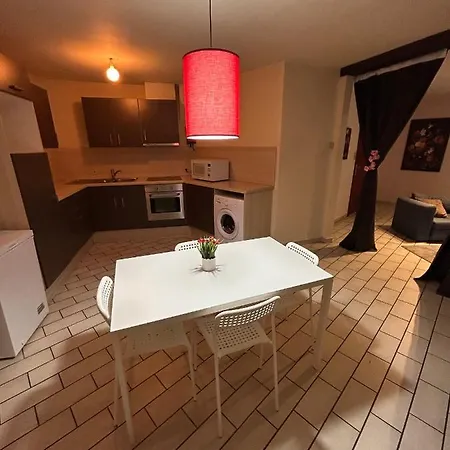 Appartement Grand Logement Entier A 1 Mn De La Grand'place *
